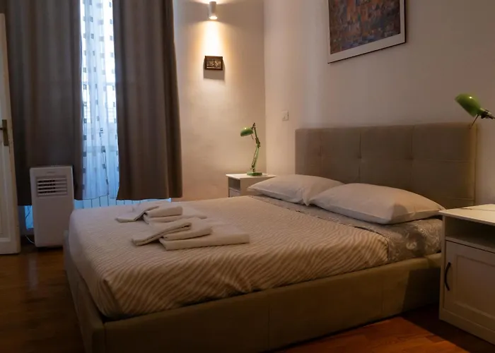 Terrace On The Monuments Of Apartmán Řím